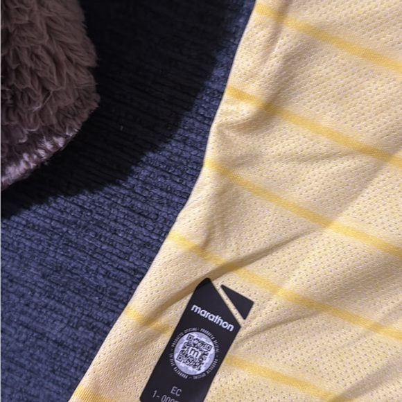 Ecuador Authentic National Team World Cup Qualifier 2026 Yellow Jersey Men’s M - Picture 3 of 5